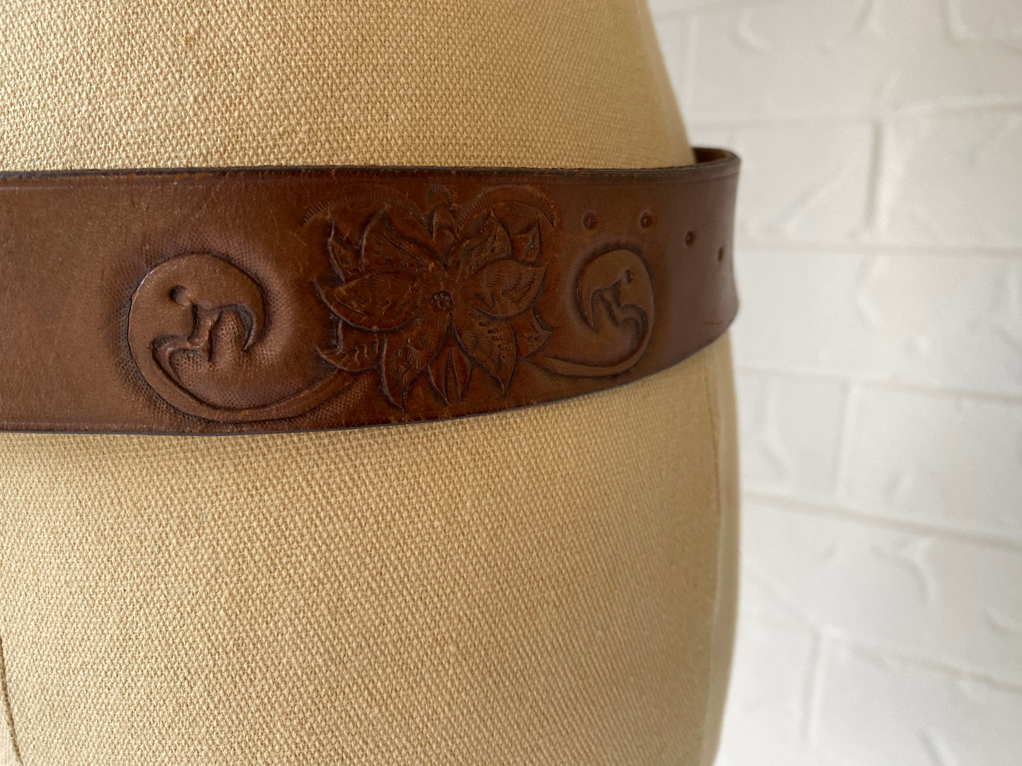 Eagle Buckle Worked Leather Belt