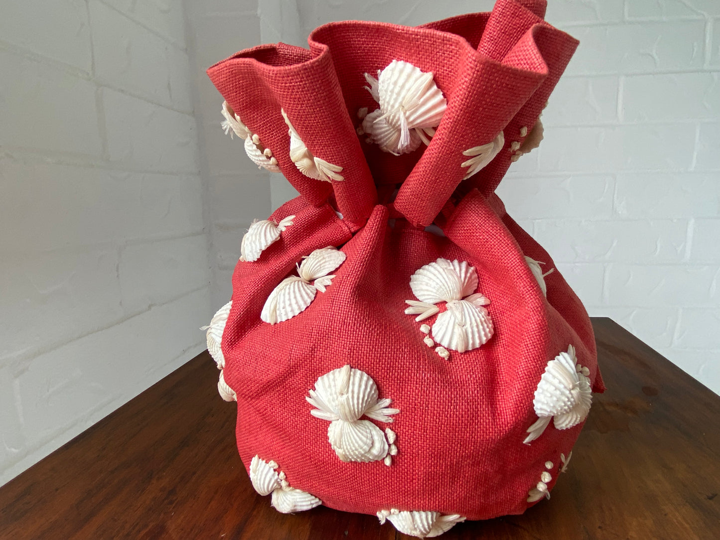 1950's Red Woven Panama Straw Drawstring Pouch Purse with Seashell Embellishment