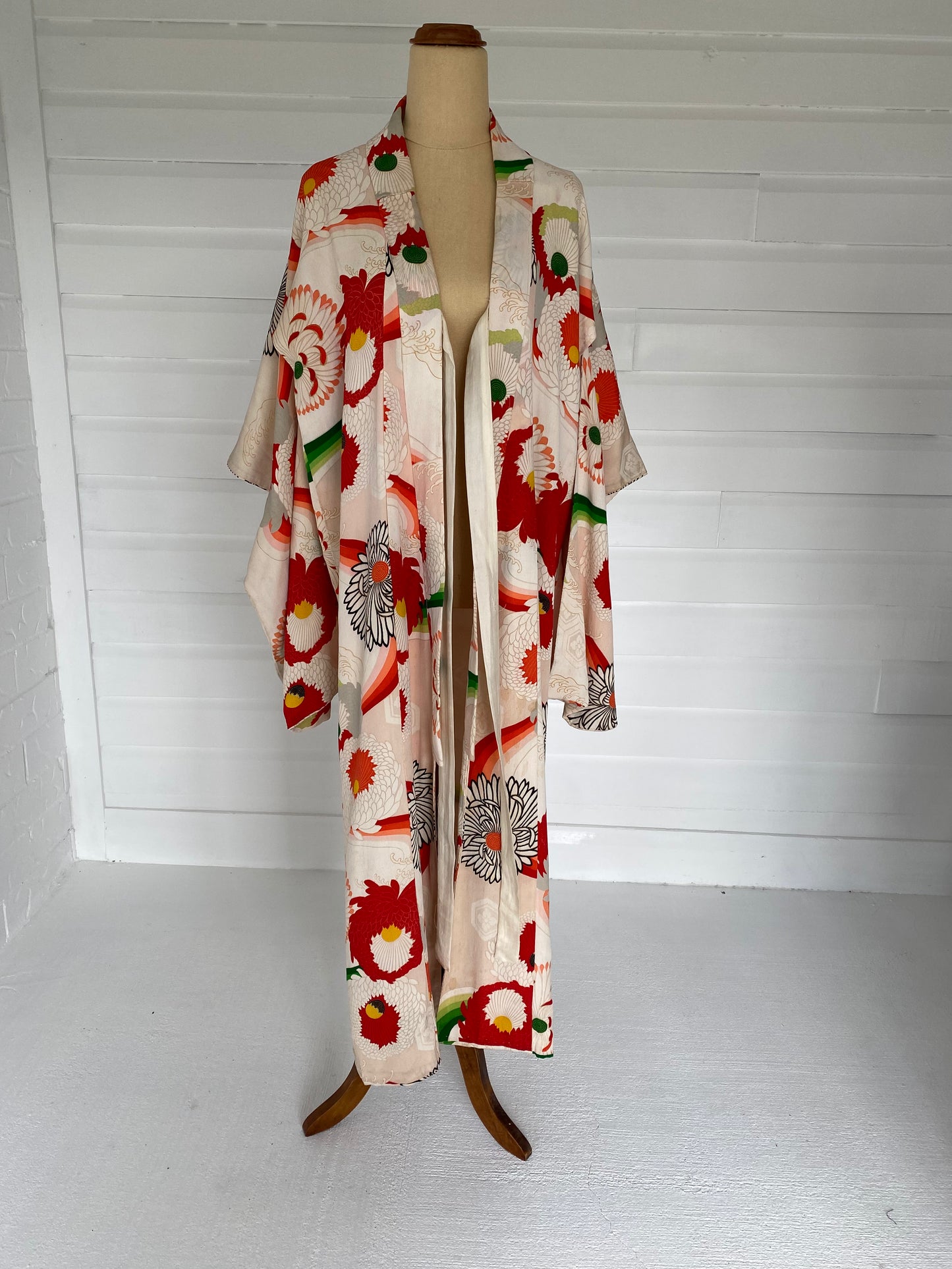 1960'S Vintage Silk Crepe Kimono