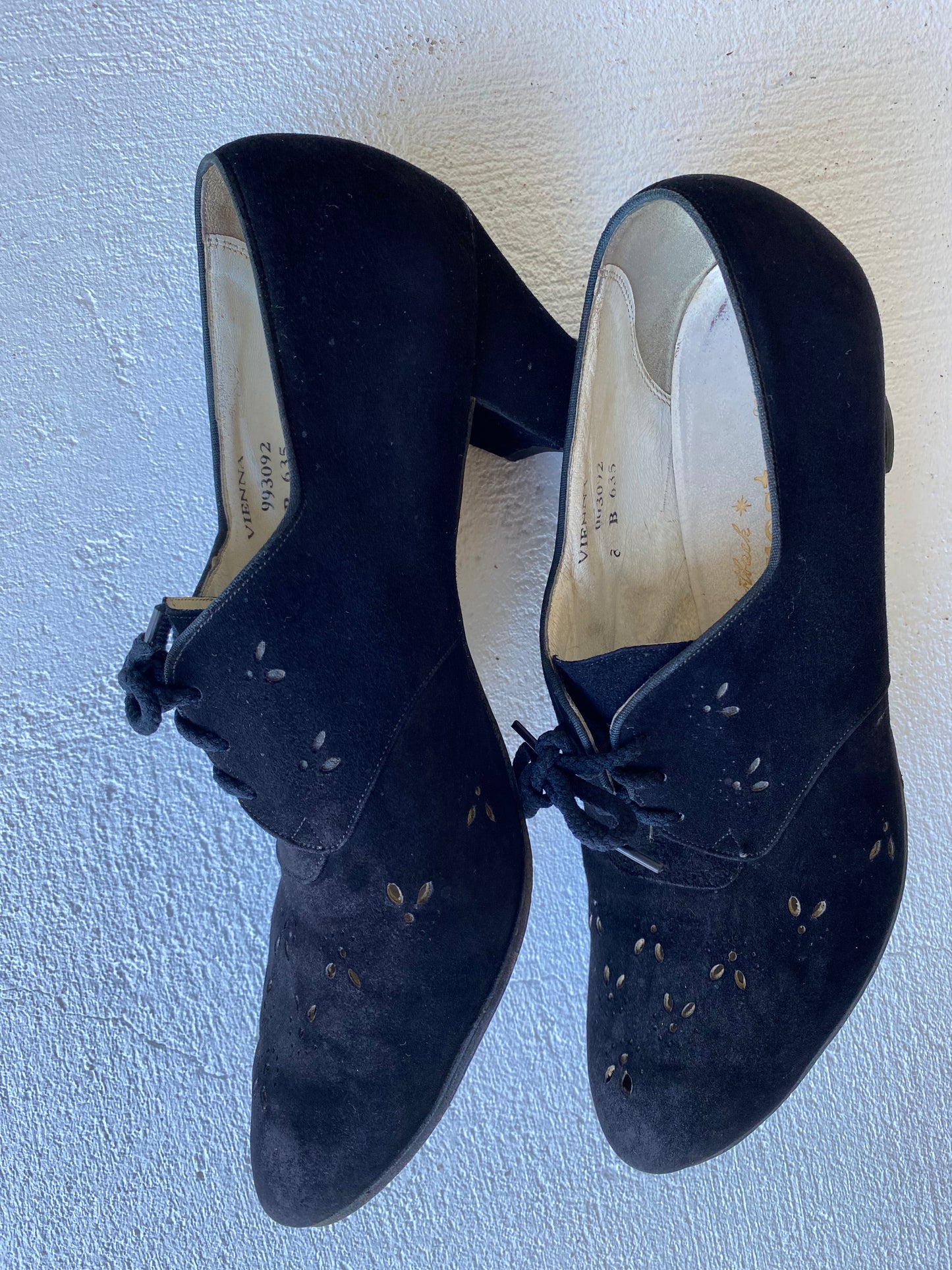 1940's Black Suede Lace Up Heels