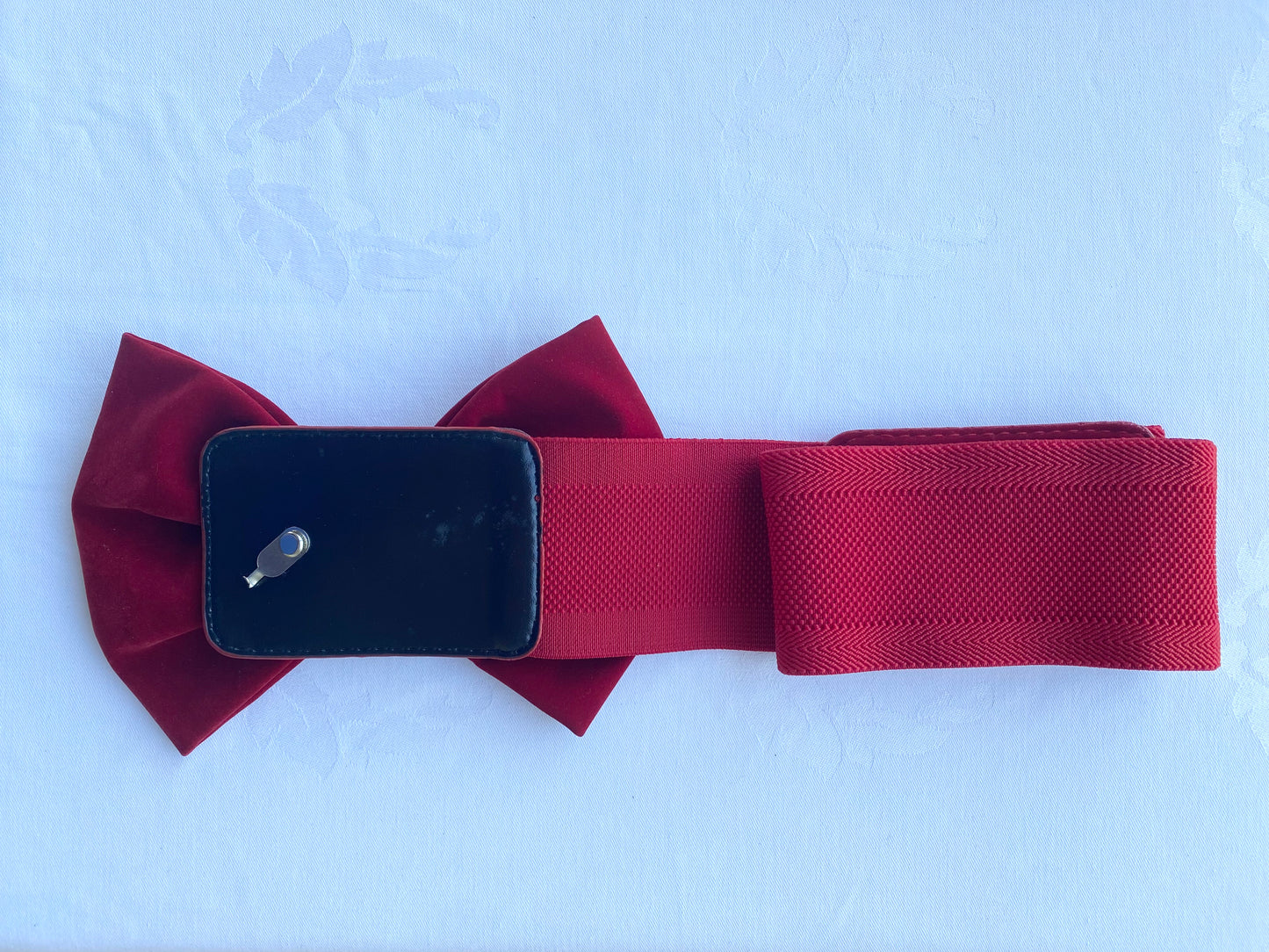 Vintage Giant Red Bow Belt