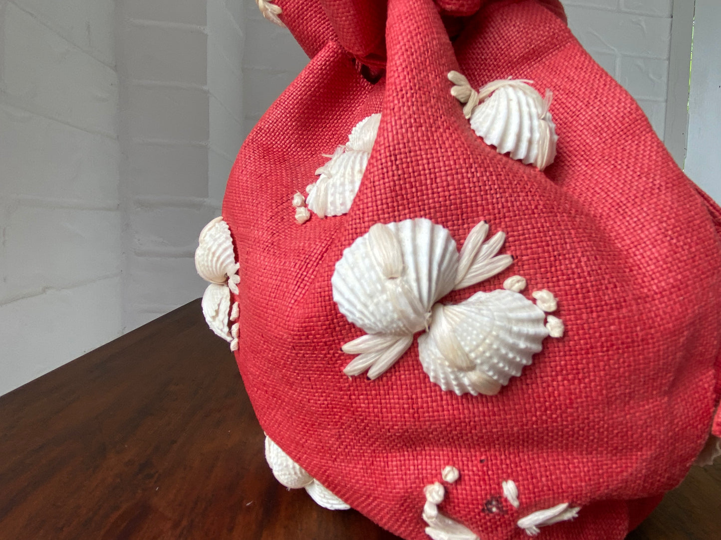 1950's Red Woven Panama Straw Drawstring Pouch Purse with Seashell Embellishment