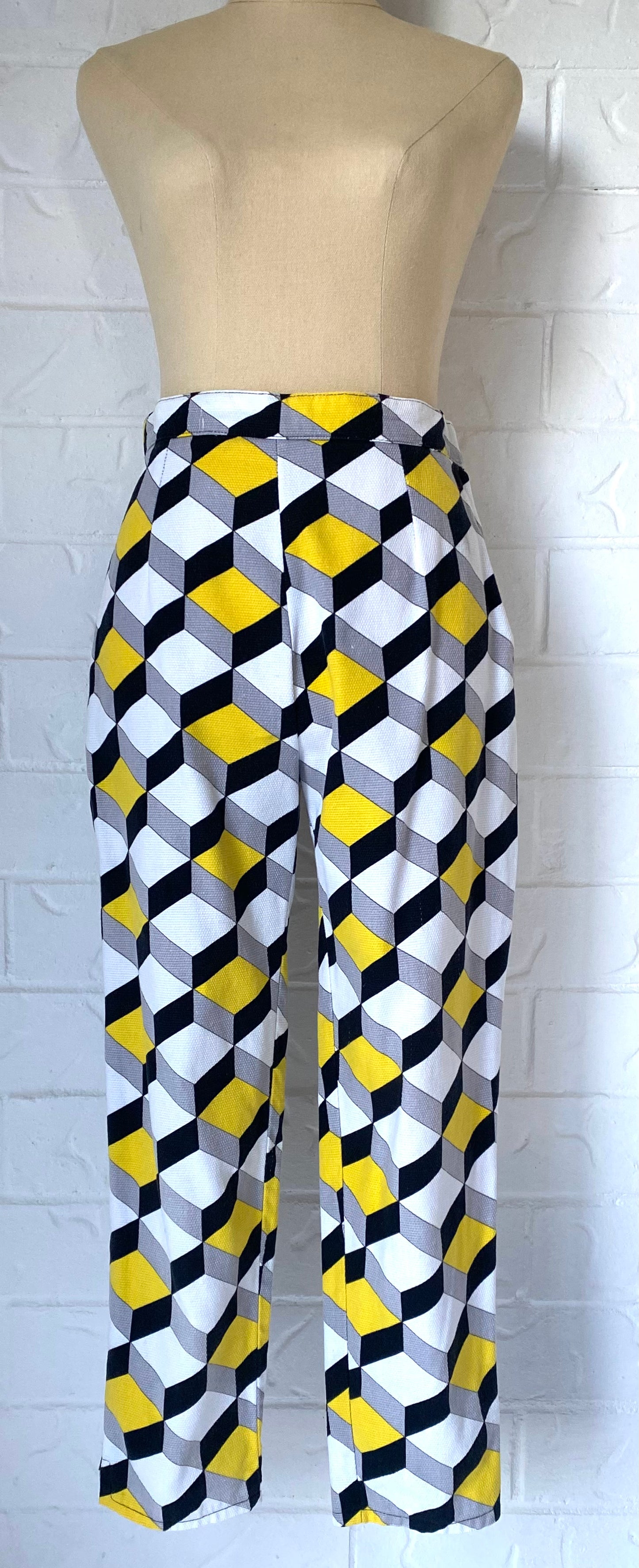 Geometric Pop Art Cropped Pants