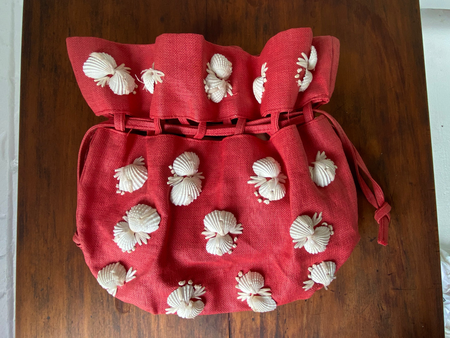 1950's Red Woven Panama Straw Drawstring Pouch Purse with Seashell Embellishment