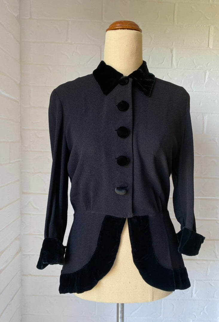 1940's Silk Crepe and Velvet Trim Shirt Jacket