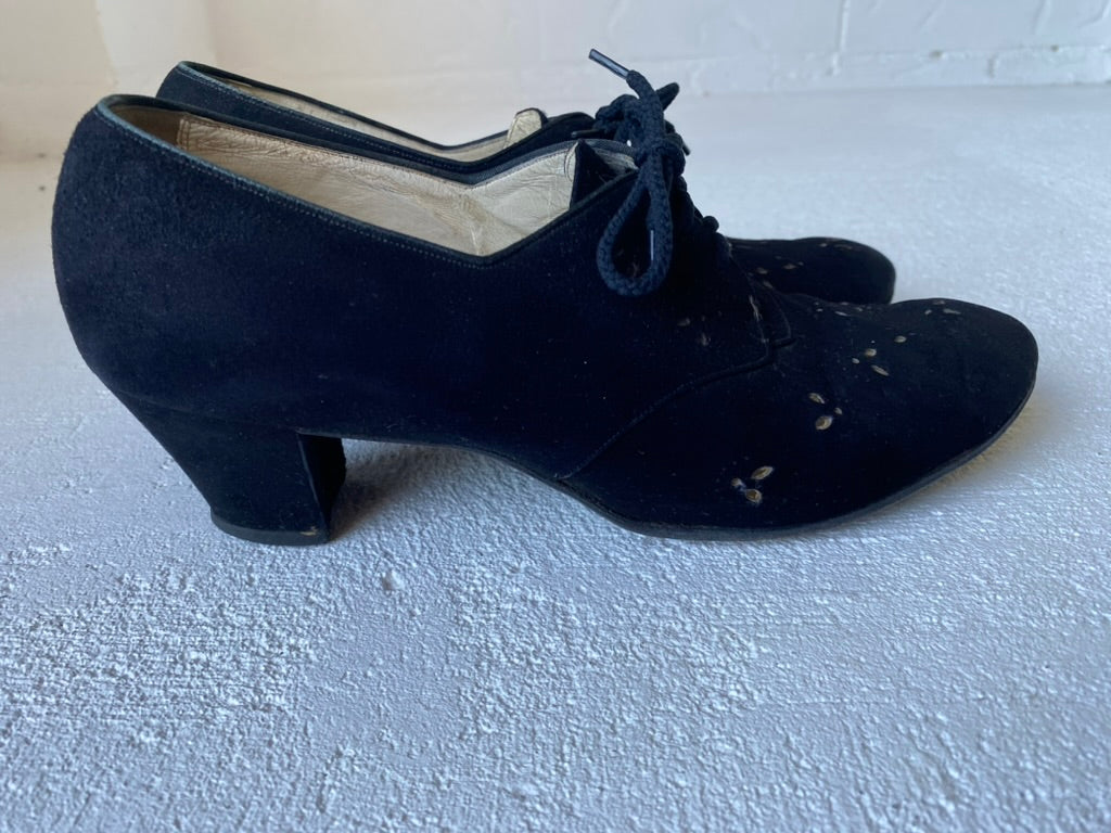 1940's Black Suede Lace Up Heels