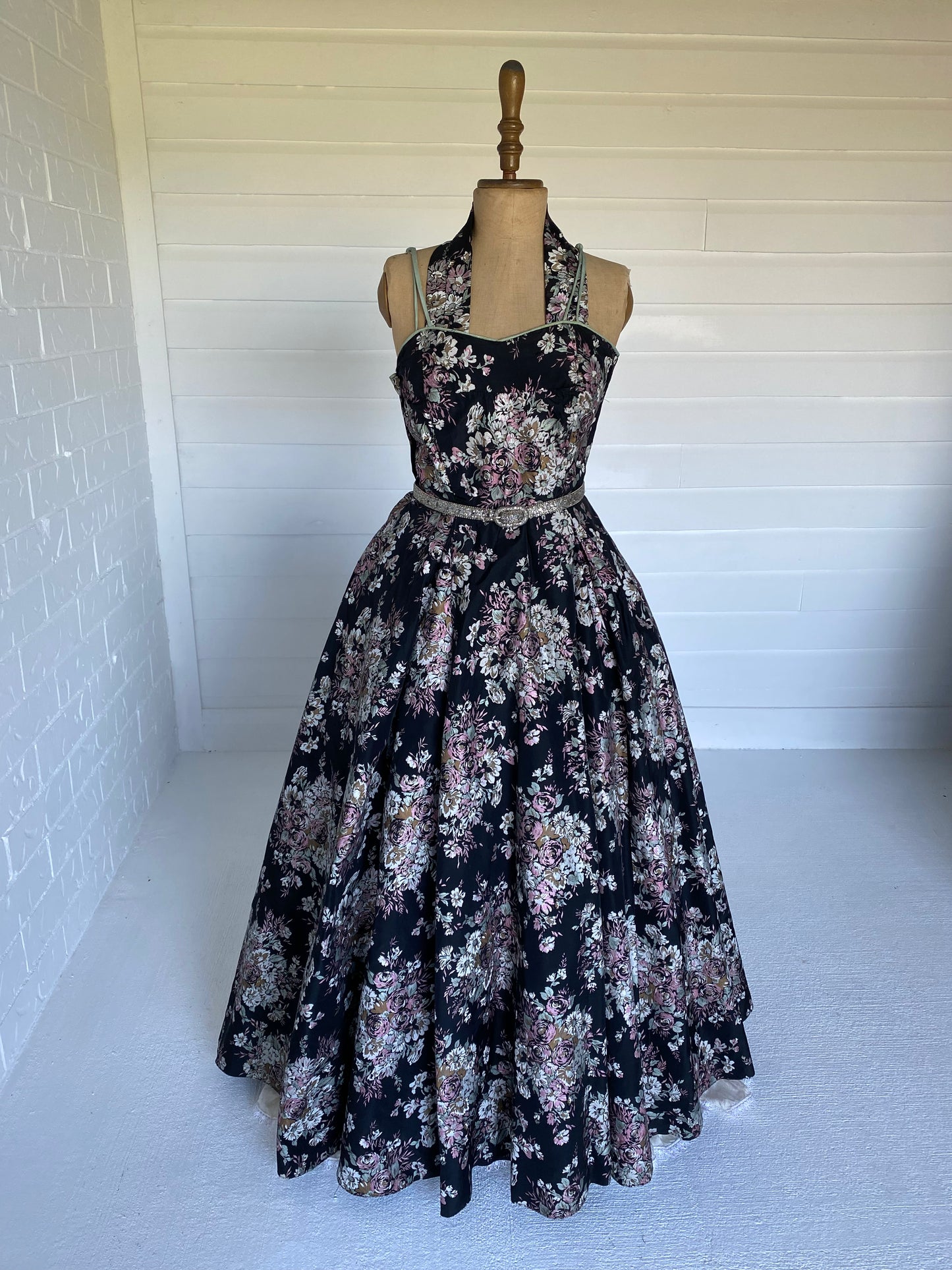 1950'S Oriental Flower Dress