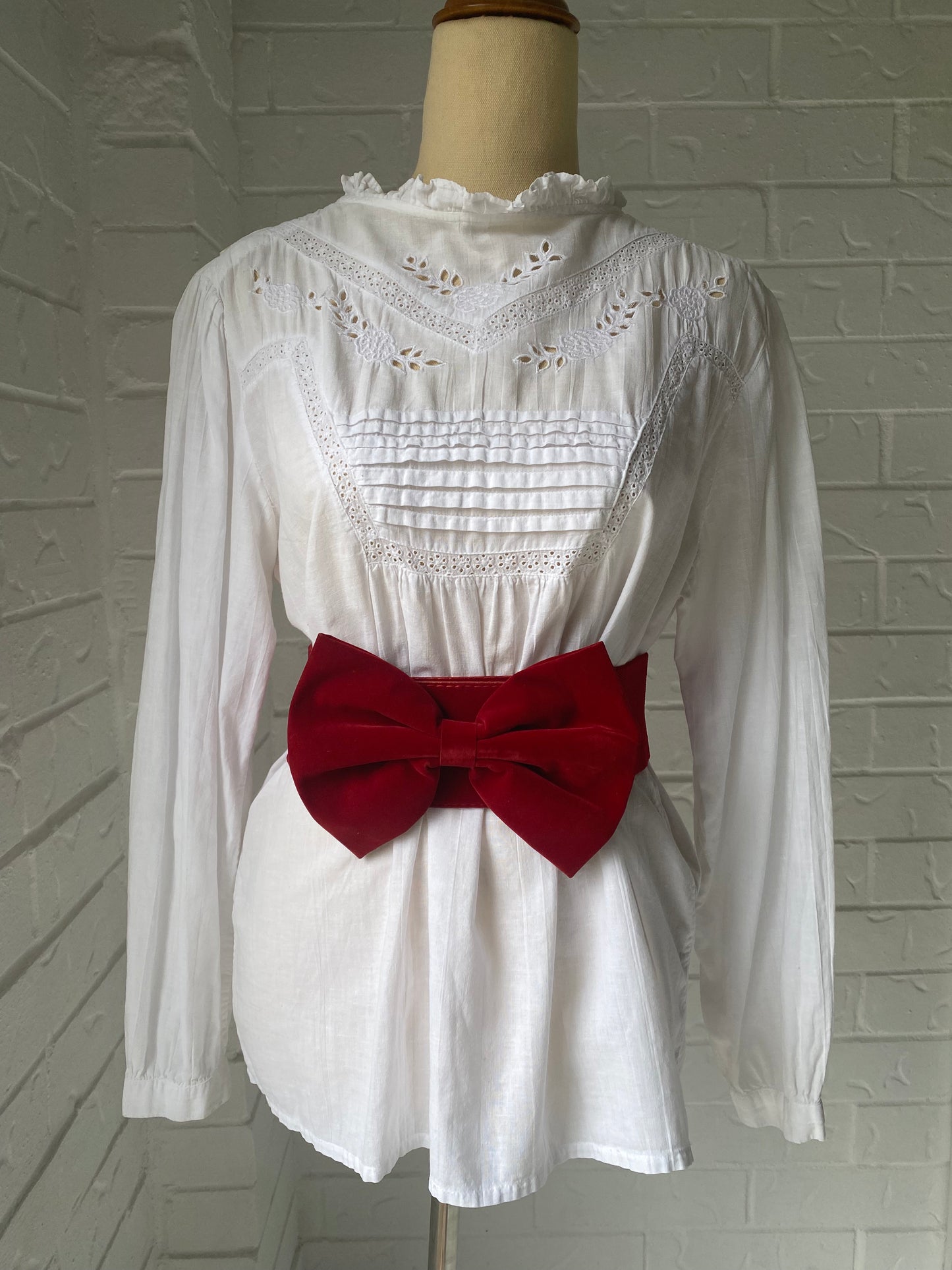 1970's Soft Cotton Embroidered Top