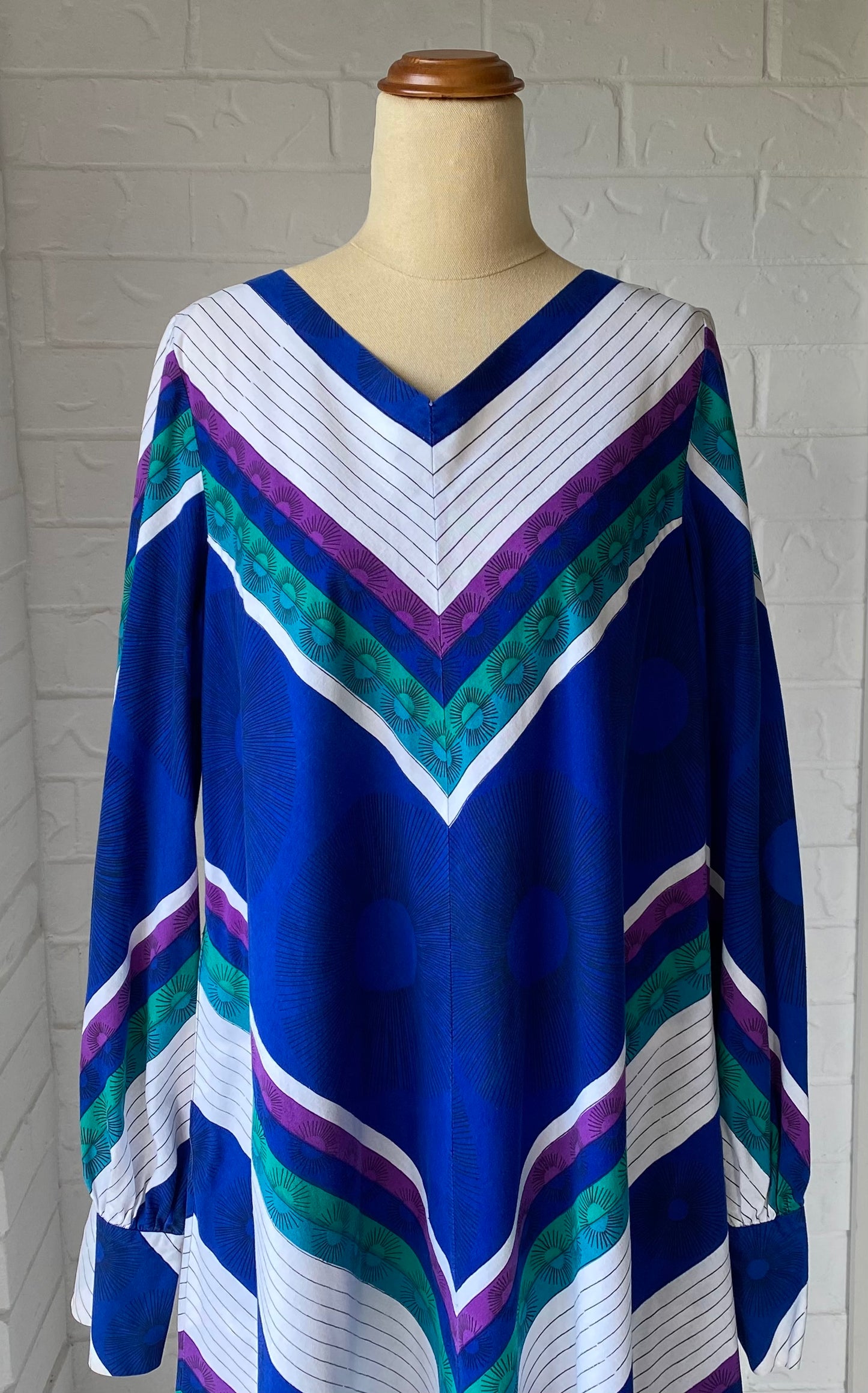 1970's Cotton Chevron Design Kaftan