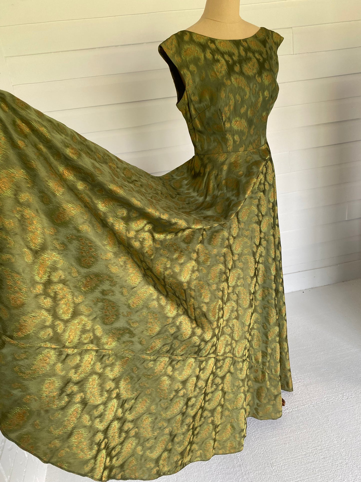 1950'S Forrest Green & Antique Gold Silk Brocade Dress