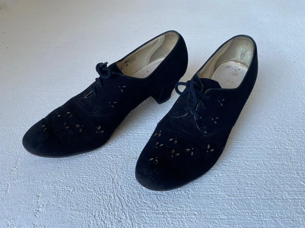 1940's Black Suede Lace Up Heels