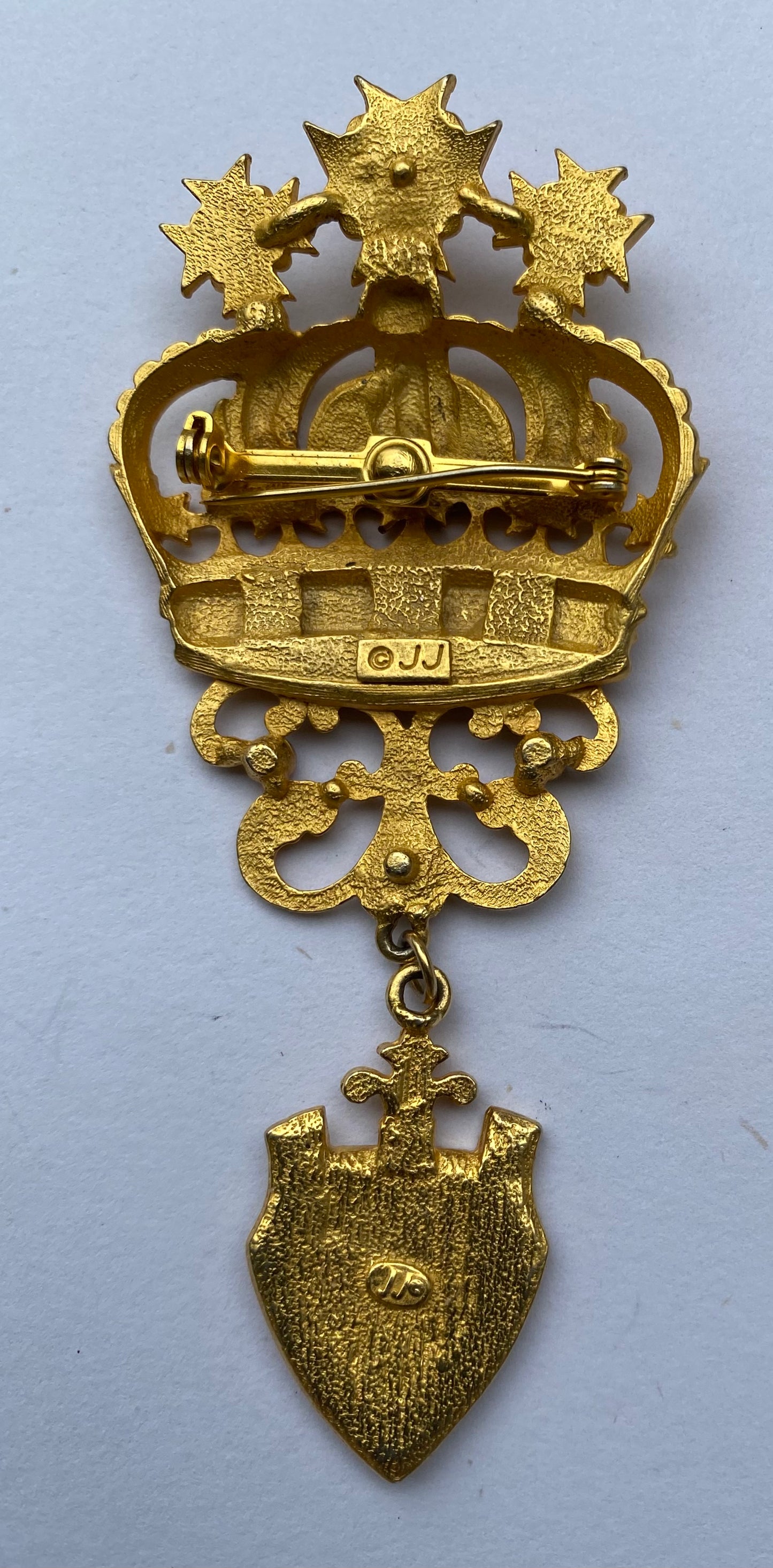 Vintage JJ Jonette Crown & Lion Brooch